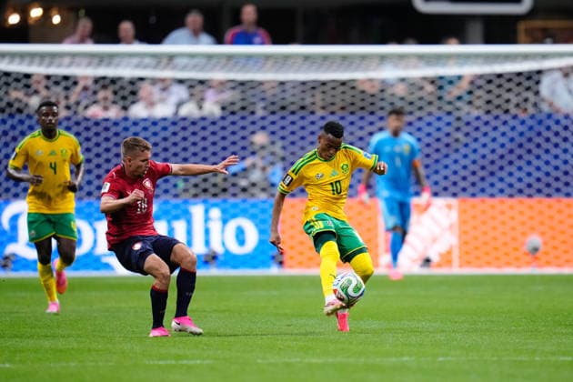 Czechia v South Africa - FIFA World Cup, WM, Weltmeisterschaft, Fussball 2026 - Group A ATLANTA, UNITED STATES - JUNE 18: Relebohile Mofokeng of South Africa controls the ball during the 2026 FIFA World Cup First Stage Group A match between Czechia and South Africa at Mercedes-Benz Stadium (Atlanta Stadium) in Atlanta, Georgia, United States on June 18, 2026. Jose Hernandez Anadolu Georgia United States. Editorial use only. Please get in touch for any other usage.  Copyright: x2026xAnadoluxJosexHernandezx