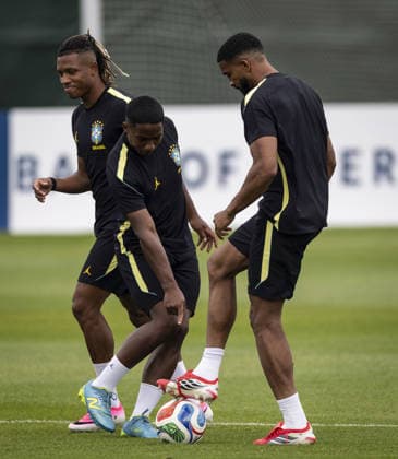 Danilo Santos (L) Endrick (C) and Bremer (R) of Brazil during Brazil training session at Columbia Park training center in Morristown, Usa, today June 18, 2026. Photo: Ricardo Nogueira Sports Press Photo  Copyright: xRicardoxNogueirax xSportsxPressxPhotox Sportspressphoto_SPR169870