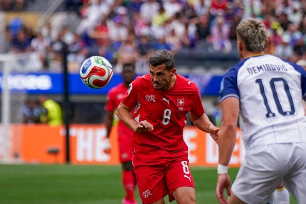 USA: Fußball FIFA World Cup, WM, Weltmeisterschaft, Fussball 2026 Gruppenphase Gruppe B Schweiz vs Bosnien-Herzegowina Los Angeles Stadium SoFi Stadium (Inglewood, Los Angeles County, Kalifornien): Remo Freuler (Schweiz, 8)