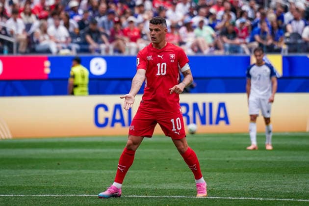 USA: Fußball FIFA World Cup, WM, Weltmeisterschaft, Fussball 2026 Gruppenphase Gruppe B Schweiz vs Bosnien-Herzegowina Los Angeles Stadium SoFi Stadium (Inglewood, Los Angeles County, Kalifornien): Granit Xhaka (Schweiz, 10)