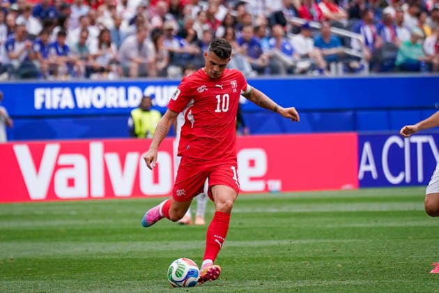 USA: Fußball FIFA World Cup, WM, Weltmeisterschaft, Fussball 2026 Gruppenphase Gruppe B Schweiz vs Bosnien-Herzegowina Los Angeles Stadium SoFi Stadium (Inglewood, Los Angeles County, Kalifornien): Granit Xhaka (Schweiz, 10)