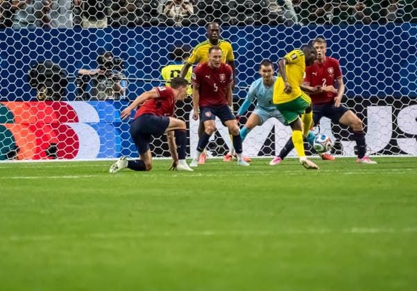 June 18, 2026, Atlanta, Georgia, USA: Czechia goalkeeper Matej Kovar (1) plays against South Africa at their FIFA World Cup, WM, Weltmeisterschaft, Fussball First Stage Group A match in ATLANTA, Georgia. The game ends in a 1:1 draw. World Cup: First Stage Group A: Czechia 1:1 South Africa  - ZUMAa161 20260618_aaa_a161_163 Copyright: xWalterxArcex xGMGx