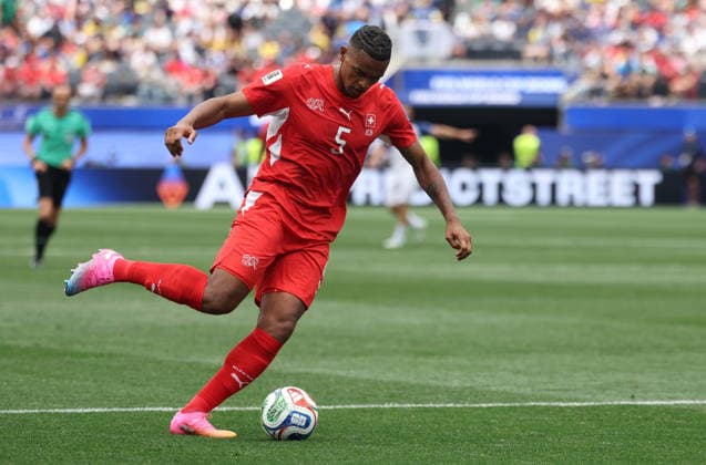 FIFA World Cup, WM, Weltmeisterschaft, Fussball 2026 - Group B - Switzerland vs Bosnia and Herzegovina Manuel Akanji of Switzerland in action during the FIFA World Cup 2026 group stage match Switzerland against Bosnia and Herzegovina, in Los Angeles, USA, 18 June 2026. LOS ANGELES United States  Copyright: xCRISTOPHERxTORRESx