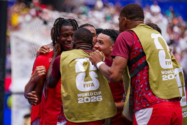 USA: Fußball FIFA World Cup, WM, Weltmeisterschaft, Fussball 2026 Gruppenphase Gruppe B Schweiz vs Bosnien-Herzegowina Los Angeles Stadium SoFi Stadium (Inglewood, Los Angeles County, Kalifornien): Tor und Torjubel zum 1:0 durch Johan Manzambi (Schweiz, 9) Freude, Emotionen, Jubel