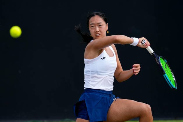 Lexus Nottingham Open - Day Four Ann Li competes during the Round of 16 singles match at the 2026 Lexus Nottingham Open Women s tennis tournament at the Nottingham Tennis Centre in Nottingham, England, on June 18, 2026. Nottingham Great Britain United Kingdom  Copyright: xOwenxHammondx originalFilename:hammond-2026lexu260618_npMHo.jpg