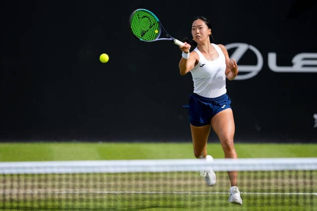 Lexus Nottingham Open - Day Four Ann Li competes during the Round of 16 singles match at the 2026 Lexus Nottingham Open Women s tennis tournament at the Nottingham Tennis Centre in Nottingham, England, on June 18, 2026. Nottingham Great Britain United Kingdom  Copyright: xOwenxHammondx originalFilename:hammond-2026lexu260618_nprGi.jpg
