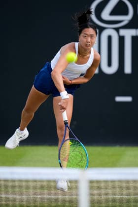 Lexus Nottingham Open - Day Four Ann Li competes during the Round of 16 singles match at the 2026 Lexus Nottingham Open Women s tennis tournament at the Nottingham Tennis Centre in Nottingham, England, on June 18, 2026. Nottingham Great Britain United Kingdom  Copyright: xOwenxHammondx originalFilename:hammond-2026lexu260618_npmt7.jpg