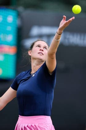 Lexus Nottingham Open - Day Four Miriam Skoch competes during a quarterfinal doubles match at the 2026 Lexus Nottingham Open Women s tennis tournament at the Nottingham Tennis Centre in Nottingham, England, on June 18, 2026. Nottingham Great Britain United Kingdom  Copyright: xOwenxHammondx originalFilename:hammond-2026lexu260618_npW5A.jpg