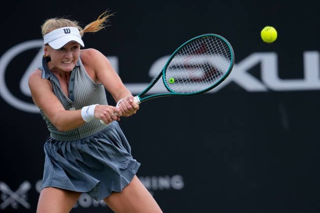 Lexus Nottingham Open - Day Four Taylah Preston in action during the Round of 16 Singles match at the 2026 Lexus Nottingham Open Women s tennis tournament at the Nottingham Tennis Centre in Nottingham, England, on June 18, 2026. Nottingham Great Britain United Kingdom  Copyright: xOwenxHammondx originalFilename:hammond-2026lexu260618_npkjy.jpg
