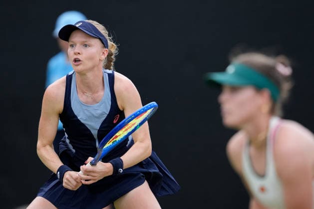 Lexus Nottingham Open - Day Four Harriet Dart competes during the quarterfinal doubles match at the 2026 Lexus Nottingham Open Women s tennis tournament at the Nottingham Tennis Centre in Nottingham, England, on June 18, 2026. Nottingham Great Britain United Kingdom  Copyright: xOwenxHammondx originalFilename:hammond-2026lexu260618_nppc6.jpg