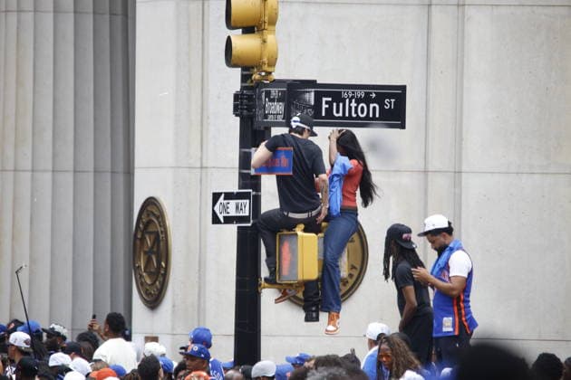 New York Knicks Championship Parade & Ceremony An overview of the first-ever parade through Heroes Canyon in honor of the New York Knicks in New York City, United States, on June 18, 2026. Millions of people gather to celebrate the champions. NEW YORK United States  Copyright: xDeccioxSerranox originalFilename:serrano-notitle260618_npaxE.jpg