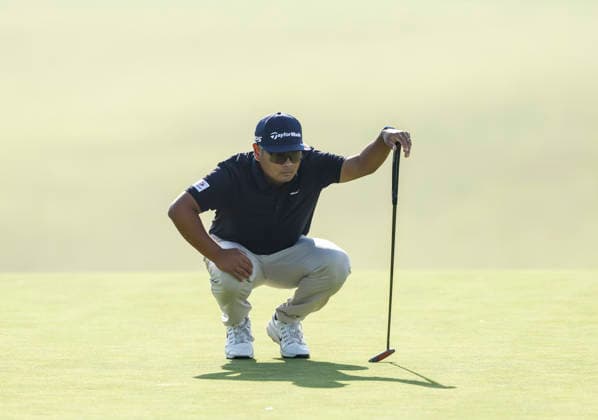 Ryo Hisatsune of Japan lines up a putt on the 9th green during the first round of the 126th U.S. Open Golf Championship at Shinnecock Hills Golf Club in Southampton, NY, on Thursday, June 18, 2026.  NYC20260618901 JOHNxANGELILLO