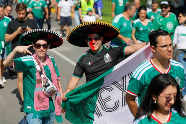 Fans attend the FIFA World Cup, WM, Weltmeisterschaft, Fussball 2026 Mexico vs South Korea match Fans from Mexico arrive for a Group A match in the FIFA World Cup 2026 between Mexico and South Korea in Guadalajara, Mexico, 18 June 2026. GUADALAJARA Mexico  Copyright: xFRANCISCOxGUASCOx