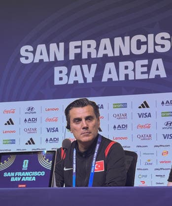 Turkiye head coach Vincenzo Montella SAN FRANCISCO, UNITED STATES - JUNE 19: Turkiye head coach Vincenzo Montella speaks during a press conference, PK, Pressekonferenz at San Francisco Bay Area Stadium in San Francisco, California, United States, on June 19, 2026. Turkiye will face Paraguay in its second match of the 2026 FIFA World Cup, WM, Weltmeisterschaft, Fussball Group D on June 20. Bozhan Memis Anadolu California United States. Editorial use only. Please get in touch for any other usage.  Copyright: x2026xAnadoluxBozhanxMemisx