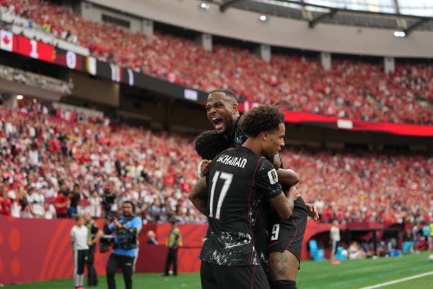 Canada v Qatar - FIFA World Cup, WM, Weltmeisterschaft, Fussball 2026 - Group B VANCOUVER, CANADA - JUNE 18: Jonathan David (10) of Canada celebrates after scoring a goal during the 2026 FIFA World Cup First Stage Group B match between Canada and Qatar at BC Place Stadium in Vancouver, Canada on June 18, 2026. Ercin Erturk Anadolu British Columbia Canada. Editorial use only. Please get in touch for any other usage.  Copyright: x2026xAnadoluxErcinxErturkx