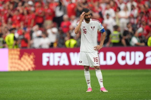 Canada v Qatar - FIFA World Cup, WM, Weltmeisterschaft, Fussball 2026 - Group B VANCOUVER, CANADA - JUNE 18: Boualem Khoukhi (16) of Qatar reacts after conceding a goal during the 2026 FIFA World Cup First Stage Group B match between Canada and Qatar at BC Place Stadium in Vancouver, Canada on June 18, 2026. Ercin Erturk Anadolu British Columbia Canada. Editorial use only. Please get in touch for any other usage.  Copyright: x2026xAnadoluxErcinxErturkx