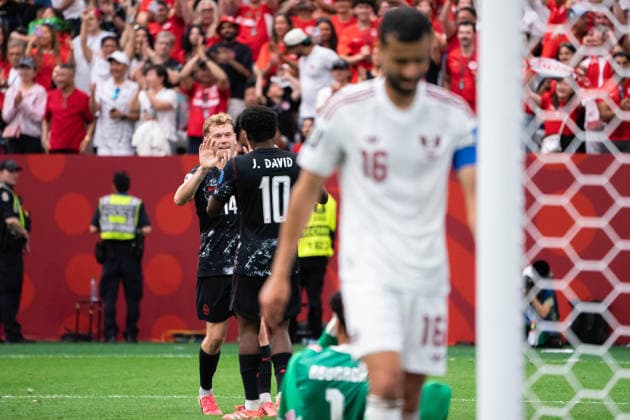 VANCOUVER, CANADA - JUNE 18: Jacob Shaffelburg of Canada and Jonathan David of Canada celebrate after scoring their sixth goal during the FIFA World Cup, WM, Weltmeisterschaft, Fussball 2026 group stage match between Canada and Qatar at BC Place Vancouver Stadium on June 18, 2026 in Vancouver, British Columbia, Canada.  Copyright: xAmyxElle SPPx Sportspressphoto_SPR170205