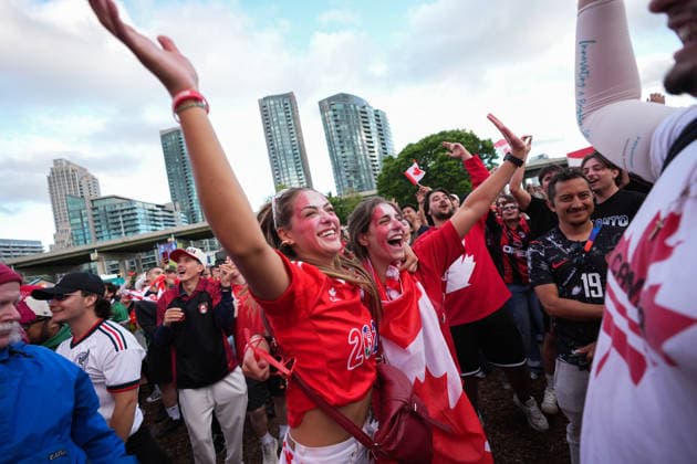 FIFA Fan Festival in Toronto TORONTO, CANADA - JUNE 18 : Fans of Canada celebrate as they gather to watch the World Cup 2026 Group B match between Canada v Qatar at FIFA Fan Festival in Toronto, Ontario, Canada on June 18, 2026. Mert Alper Dervis Anadolu Ontario Canada. Editorial use only. Please get in touch for any other usage.  Copyright: x2026xAnadoluxMertxAlperxDervisx