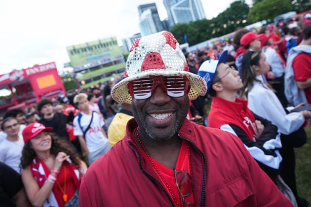 FIFA Fan Festival in Toronto TORONTO, CANADA - JUNE 18 : People gather to watch the World Cup 2026 Group B match between Canada v Qatar at FIFA Fan Festival in Toronto, Ontario, Canada on June 18, 2026. Mert Alper Dervis Anadolu Ontario Canada. Editorial use only. Please get in touch for any other usage.  Copyright: x2026xAnadoluxMertxAlperxDervisx