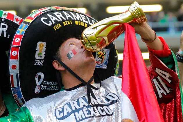 FIFA World Cup, WM, Weltmeisterschaft, Fussball 2026 - Group A - Mexico vs South Korea A fan from Mexico reacts during a Group A match in the FIFA World Cup 2026 Mexico against South Korea at Akron Stadium in Guadalajara, Mexico, 18 June 2026. GUADALAJARA Mexico  Copyright: xFranciscoxGuascox