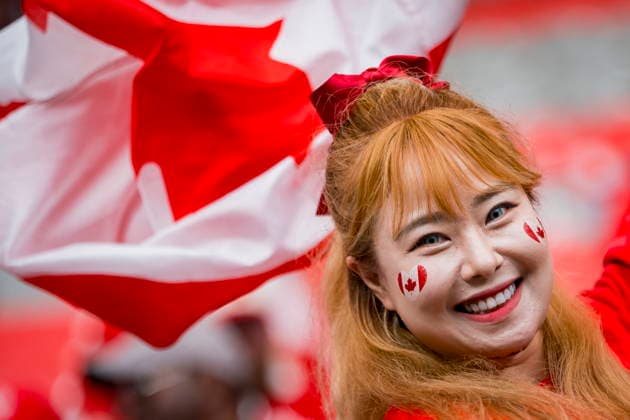 FIFA World Cup, WM, Weltmeisterschaft, Fussball 2026 - Group B - Canada vs Qatar A fan cheers for Canada prior to the start of the FIFA World Cup 2026 group stage match between Canada and Qatar in Vancouver, Canada, 18 June 2026. VANCOUVER Canada  Copyright: xBOBxFRIDx