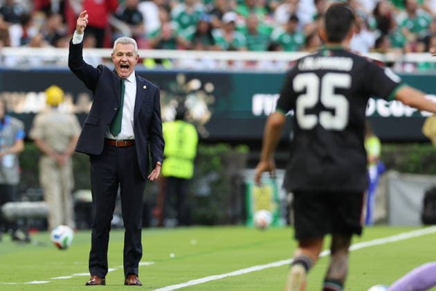 FIFA World Cup, WM, Weltmeisterschaft, Fussball 2026 - Group A - Mexico vs South Korea Mexico s head coach, Javier Aguirre, reacts during a Group A match in the FIFA World Cup 2026 Mexico against South Korea at Akron Stadium in Guadalajara, Mexico, 18 June 2026. GUADALAJARA Mexico  Copyright: xAlexxCruzx