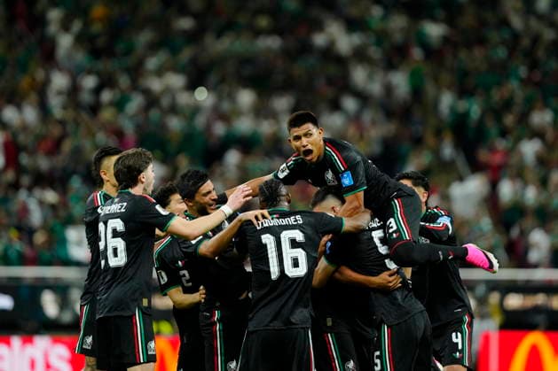 FIFA World Cup, WM, Weltmeisterschaft, Fussball 2026 - Group A - Mexico vs South Korea Mexican players celebrate a goal by Luis Romo during a Group A match in the FIFA World Cup 2026 Mexico against South Korea at Akron Stadium in Guadalajara, Mexico, 18 June 2026. GUADALAJARA Mexico  Copyright: xFranciscoxGuascox