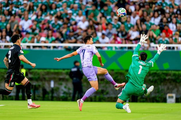 FIFA World Cup, WM, Weltmeisterschaft, Fussball 2026 MEXICO VS SOUTH KOREA FIFA WORLD CUP 2026 MEXICO VS SOUTH KOREA MEXICO VS SOUTH KOREA 18062026 GUADALAJARA, JALISCO. Action photo of SON Heungmin (7) of South Korea and Raul Rangel (R) of Mexico, during Round 1 Group A game of the FIFA World Cup 2026, held at the Estadio Guadalajara at Guadalajara, Jalisco. . Foto de accion de SON Heungmin (7) de Corea del Sur y Raul Rangel (D) de Mexico durante juego de Ronda 1 del Grupo A de la Copa del Mundo 2026 de la FIFA, celebrado en el Estadio Guadalajara en Guadalajara, Jalisco. PHOTO BY IMAGENSHOP AGENCIA FOTOGRAFICA GUADALAJARA JALISCO MEXICO
