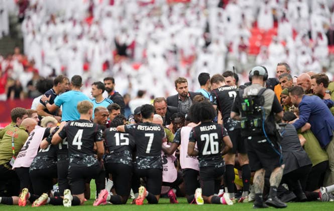 (260619) -- VANCOUVER, June 19, 2026 -- Members of Canada are seen after the group B match between Canada and Qatar at the 2026 FIFA World Cup, WM, Weltmeisterschaft, Fussball at BC Place Vancouver in Vancouver, Canada, June 18, 2026. ) (SP)CANADA-VANCOUVER-FOOTBALL-FIFA WORLD CUP-GROUP B-CAN VS QAT MengxYongmin 