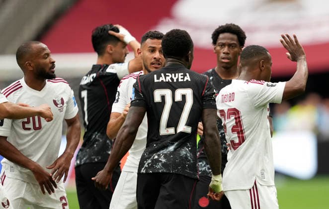 (260619) -- VANCOUVER, June 19, 2026 -- Richie Laryea (3rd R) of Canada argues with players of Qatar during the group B match between Canada and Qatar at the 2026 FIFA World Cup, WM, Weltmeisterschaft, Fussball at BC Place Vancouver in Vancouver, Canada, June 18, 2026. ) (SP)CANADA-VANCOUVER-FOOTBALL-FIFA WORLD CUP-GROUP B-CAN VS QAT MengxYongmin 
