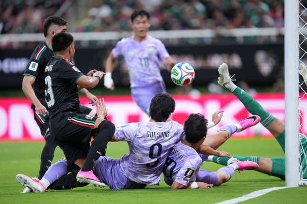 (260619) -- GUADALAJARA, June 19, 2026 -- Players compete during a group A match between Mexico and South Korea at the 2026 FIFA World Cup, WM, Weltmeisterschaft, Fussball at Guadalajara Stadium in Guadalajara, Mexico, June 18, 2026. (Photo by Xinhua) (SP)MEXICO-GUADALAJARA-FOOTBALL-FIFA WORLD CUP-GROUP A-MEX VS KOR MartinxZabala 