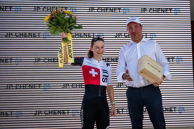 FUCHS Lea: Tour de Suisse - Women 2026 - 2. Stage FUCHS Lea ( SUI ) Swiss Cycling Rider of the day - Award Ceremony Medal Ceremony Podium - Querformat - quer - horizontal - Landscape - Event Veranstaltung: Tour de Suisse - 2. Stage - Elite Women - Category Kategorie: Cycling - Road cycling, Rad, Radsport, Strasse - Cycling Tour - Elite Women - WWT - Location Ort: Europe Switzerland - Start & Finish: Locarno - Discipline: Road Race ( RR ) - Cycling Tour - Distance: 105,6 km - Date Datum: 18.06.2026 Thursday -