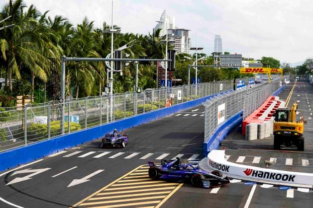 2026 FORMULA E SANYA ePRIX 94 WEHRLEIN Pascal (ger), Porsche Formula E Team, Porsche 99X Electric, action during the 2026 Sanya ePrix, 11th round of the 2025-26 ABB FIA Formula E World Championship, WM, Weltmeisterschaft on the Sanya Street Circuit from June 18 to 20, 2026 in Sanya, China - SanyaChina  Copyright: xFabrizioxBoldonix