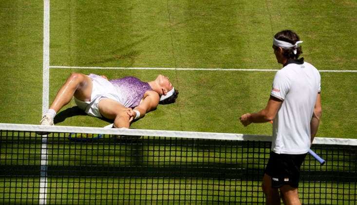 photo : Ben SHELTON (USA) stürzte und konnte trotz leichter Verletzung nach kurzer Pause weiter spielen Tennis-Turnier Terra Wortmann Cup im Gerry Weber Sportpark in Halle Westfalen - Viertelfinales - am Fr. 19.06.2026