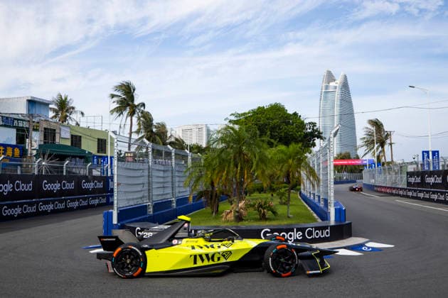 2026 FORMULA E SANYA ePRIX 28 DRUGOVICH Felipe (bra), Andretti Formula E, Porsche 99X Electric, action during the 2026 Sanya ePrix, 11th round of the 2025-26 ABB FIA Formula E World Championship, WM, Weltmeisterschaft on the Sanya Street Circuit from June 18 to 20, 2026 in Sanya, China - SanyaChina  Copyright: xJULIENxDELFOSSEx