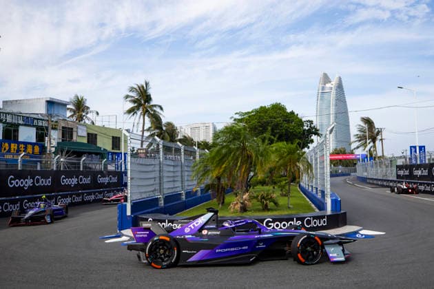 2026 FORMULA E SANYA ePRIX 94 WEHRLEIN Pascal (ger), Porsche Formula E Team, Porsche 99X Electric, action during the 2026 Sanya ePrix, 11th round of the 2025-26 ABB FIA Formula E World Championship, WM, Weltmeisterschaft on the Sanya Street Circuit from June 18 to 20, 2026 in Sanya, China - SanyaChina  Copyright: xJULIENxDELFOSSEx