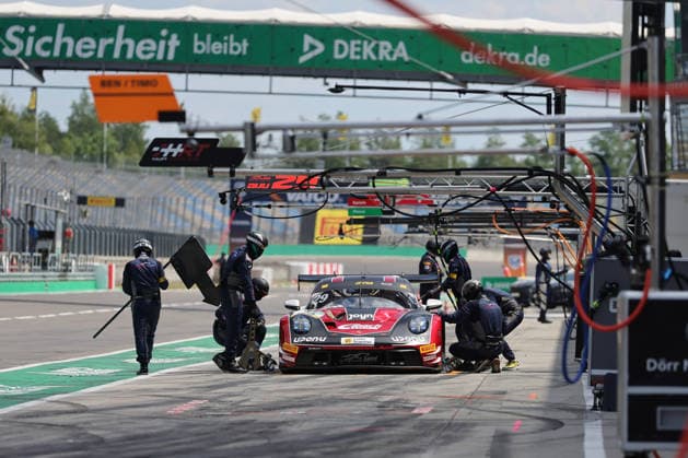 Pit lane, Detail, Bastian Buus (DK Land-Motorsport, 29), Porsche 911 GT3 R Evo DTM (German Touring Car Championship) - Round 3 - Free Practice, DEKRA Lausitzring on 19.06.2026. Brandenburg Deutschland Copyright: xO.Franke,xSportblen.dex