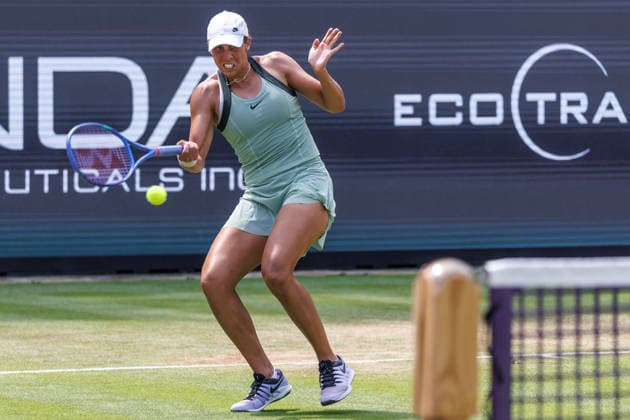 Berlin, 15.06.26, Tennis: VANDA Pharmaceuticals BERLIN TENNIS OPEN 2026 im Steffi-Graf-Stadion. Damen, Einzel. J. Pegula (USA) vs M. Keys (USA). Madison Keys retourniert einen Ball. VANDA Pharmaceuticals BERLIN TENNIS OPEN 2026