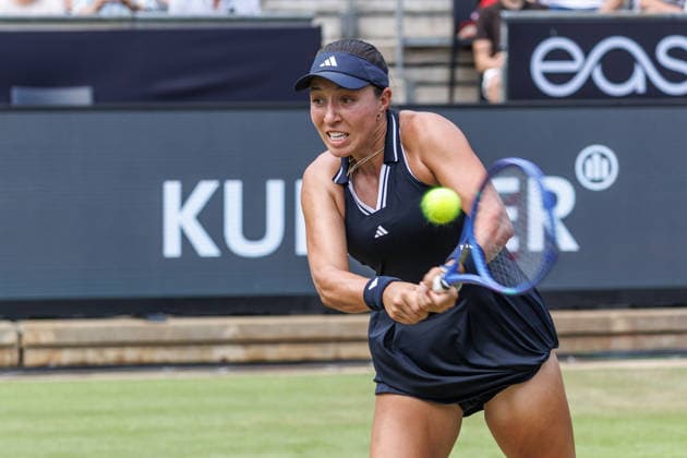 Berlin, 15.06.26, Tennis: VANDA Pharmaceuticals BERLIN TENNIS OPEN 2026 im Steffi-Graf-Stadion. Damen, Einzel. J. Pegula (USA) vs M. Keys (USA). Jessica Pegula retourniert einen Ball. VANDA Pharmaceuticals BERLIN TENNIS OPEN 2026