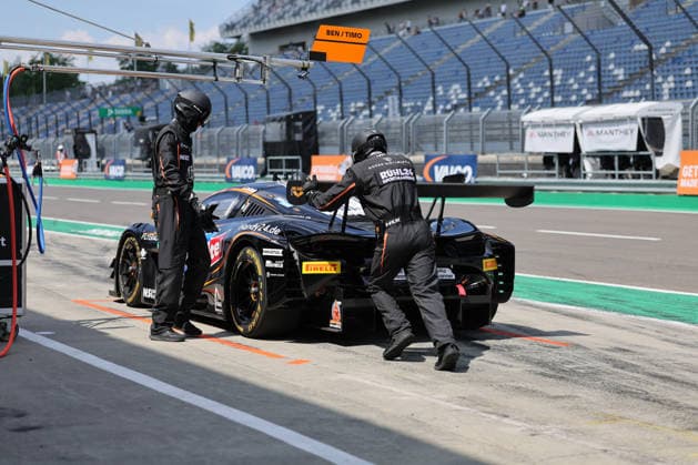 Pitlane, Detail, Ben Dörr (D Dörr Motorsport, 25), McLaren 720S GT3 Evo DTM (German Touring Car Championship) - Round 3 - Free Practice, DEKRA Lausitzring on 19.06.2026. Brandenburg Deutschland Copyright: xO.Franke,xSportblen.dex