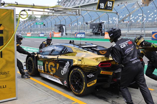 Pitlane, Detail, Maximilian Paul (D TGI Team by GRT, 63), Lamborghini Temerario GT3 is pushed into the box, DTM (German Touring Car Championship) - Round 3 - Free Practice, DEKRA Lausitzring on 19.06.2026. Brandenburg Deutschland Copyright: xx