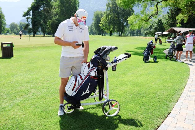 19.06.2026 Unterseen BE Schweiz20. Jubilaeumsausgabe der Swiss-Ski Golf Trophy im Golfclup Interlaken - Unterseehen. Bild Marco Odermatt Skirennfahrer SUI