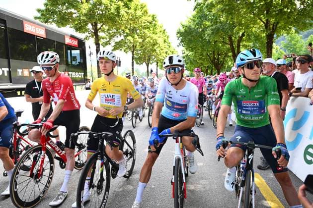 Tour de Suisse 2026 Stage 3 BAD RAGAZ, SWITZERLAND - JUNE 19 : Schmid Mauro (SUI) of Team Jayco AlUla, Pogacar Tadej (SLO) of UAE Team Emirates - XRG, Vacek Mathias (CZE) of Lidl - Trek, Vervaeke Louis (BEL) of Soudal Quick-Step during stage 3 of the 89th edition of Tour de Suisse an UCI World Tour 2.UWT cycling road race stage for Men Elite of 157.9 km with start in Bad Ragaz and finish in Bad Ragaz on June 19, 2026 in Bad Ragaz, Switzerland, 19 06 2026 ( Motordriver Guy De Vuyst - Bad Ragaz Switzerland  Copyright: xVincentxKalutx