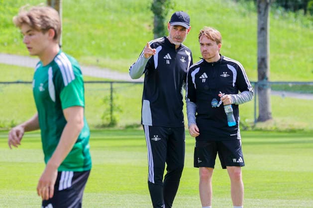 New Coach at Rosenborg Trondheim 20260619 Newly hired RBK coach Freyr Alexandersson watches practice at Rosenborg’s training field on Friday. Photo  Copyright: xJanxLanghaugx xNTBx