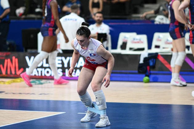 Ahead of France v China - 2026 FIVB Volleyball Nations League ANKARA, TURKIYE - JUNE 19: Manon Jaegy of France warms up ahead of the 2026 FIVB Volleyball Nations League Week 2 match between France and China at Ankara Sports Hall, on June 19, 2026, in Ankara, Turkiye. Akin Celiktas Anadolu Ankara Turkey. Editorial use only. Please get in touch for any other usage.  Copyright: x2026xAnadoluxAkinxCeliktasx