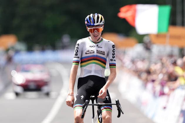 Italy s Lorenzo Mark Finn of Red Bull - Bora - Hansgrohe Rookies stage winner during Stage 6 of the Giro Next Gen 2026, from Velletri to Subiaco-Monte Livata, Italy, Friday, June 19, 2026.  Copyright: xMassimoxPaolone LaPressex