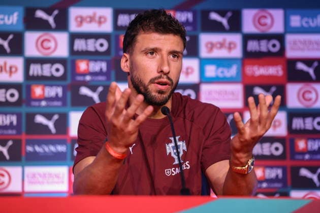 FIFA World Cup, WM, Weltmeisterschaft, Fussball 2026 - Portugal press conference, PK, Pressekonferenz Portugal s soccer team player Ruben Dias attends a press conference at the training site at Garden District Park for the FIFA World Cup 2026 in Palm Beach, Florida, USA, 19 June 2026. PALM BEACH Florida United States  Copyright: xMIGUELxA.xLOPESx