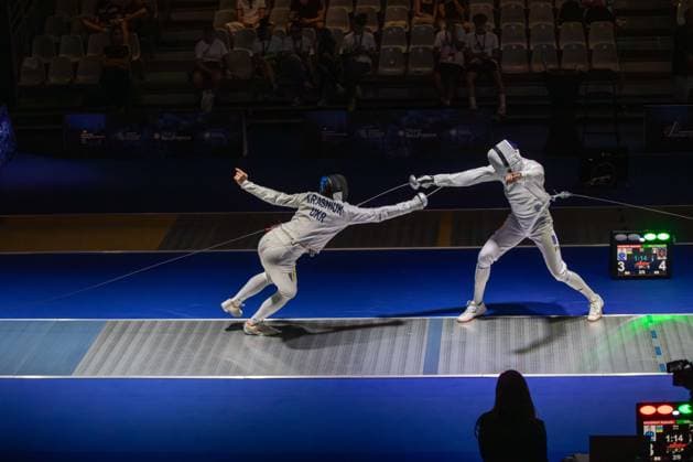 June 19, 2026, Paris, Paris, France: France is facing Ukraine in the semifinals of the men s team o po e event at the European Fencing Championships. France News - June 19, 2026  - ZUMAp284 20260619_zip_p284_052 Copyright: xMickaelxPintax