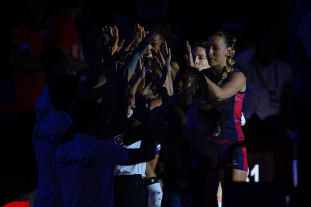 France v China - 2026 FIVB Volleyball Nations League ANKARA, TURKIYE - JUNE 19: Players of France s national team, Nationalteam line up during the pre-match ceremony before the 2026 FIVB Volleyball Nations League week 2 match between France and China at Ankara Sports Hall in Ankara, Turkiye on June 19, 2026. Akin Celiktas Anadolu Ankara Turkey. Editorial use only. Please get in touch for any other usage.  Copyright: x2026xAnadoluxAkinxCeliktasx