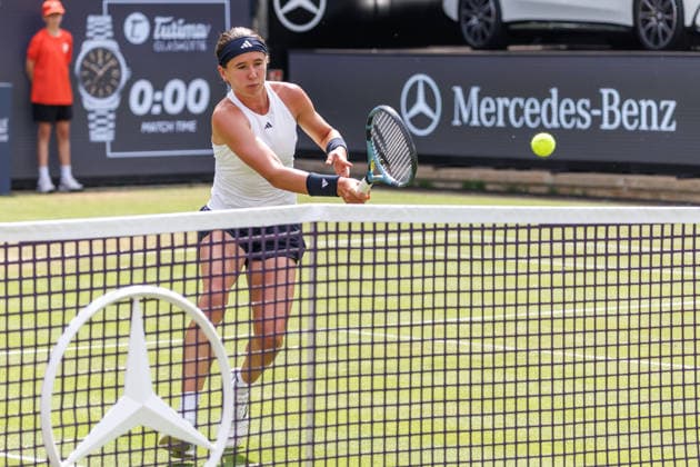 Berlin, 15.06.26, Tennis: VANDA Pharmaceuticals BERLIN TENNIS OPEN 2026 im Steffi-Graf-Stadion. Damen, Einzel. A. Sabalenka - N. Bartunkova (CZE). Nikola Bartunkova retourniert einen Ball. VANDA Pharmaceuticals BERLIN TENNIS OPEN 2026